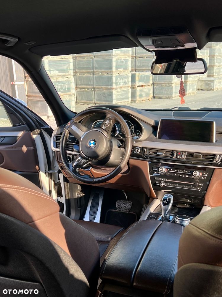 BMW X5 xDrive25d - 22