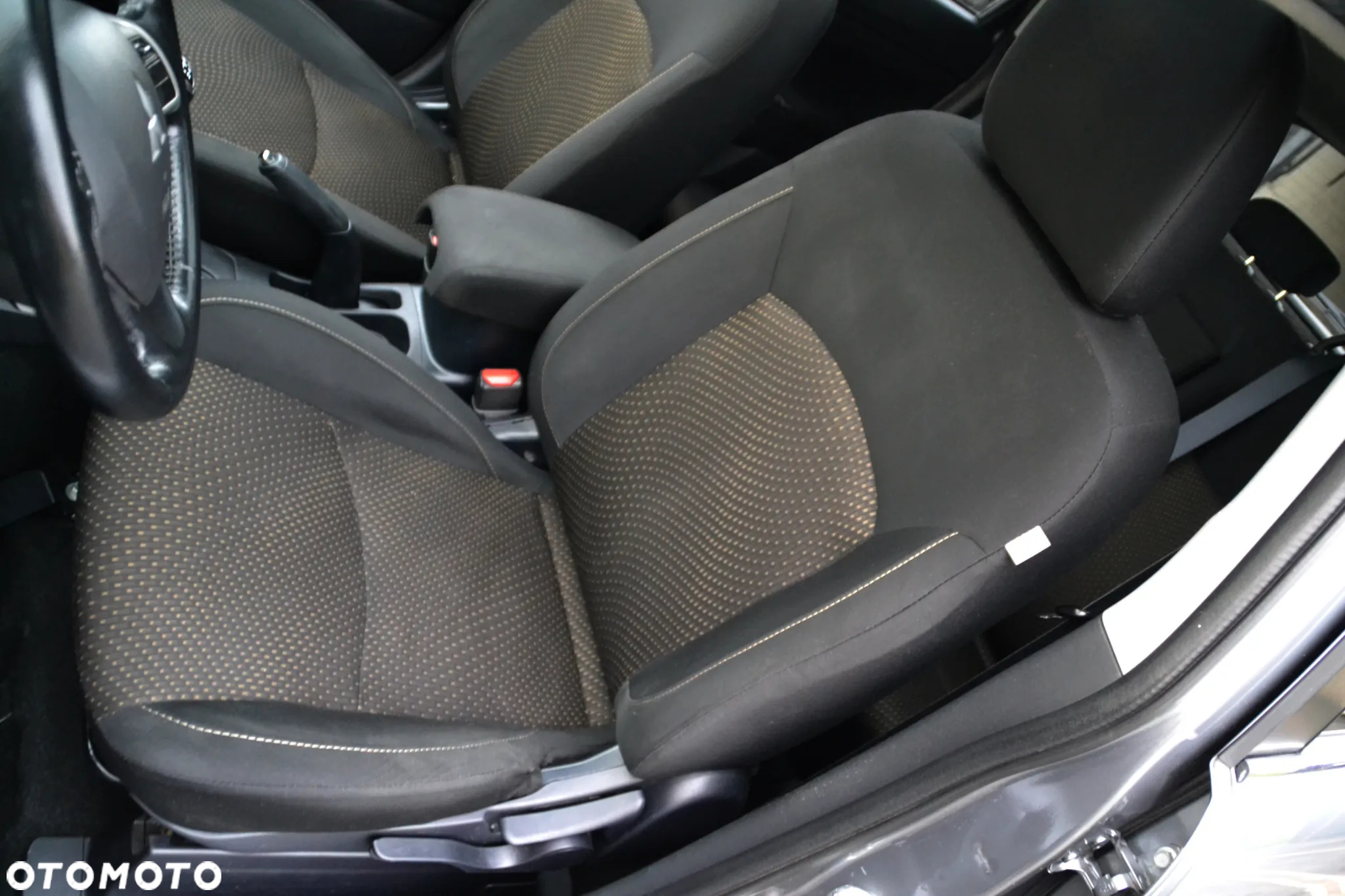 Mitsubishi ASX 1.6 2WD Comfort Edition - 20