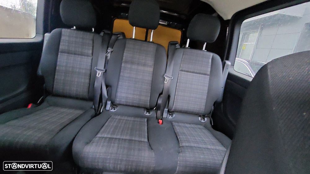 Mercedes-Benz V 200 - 6