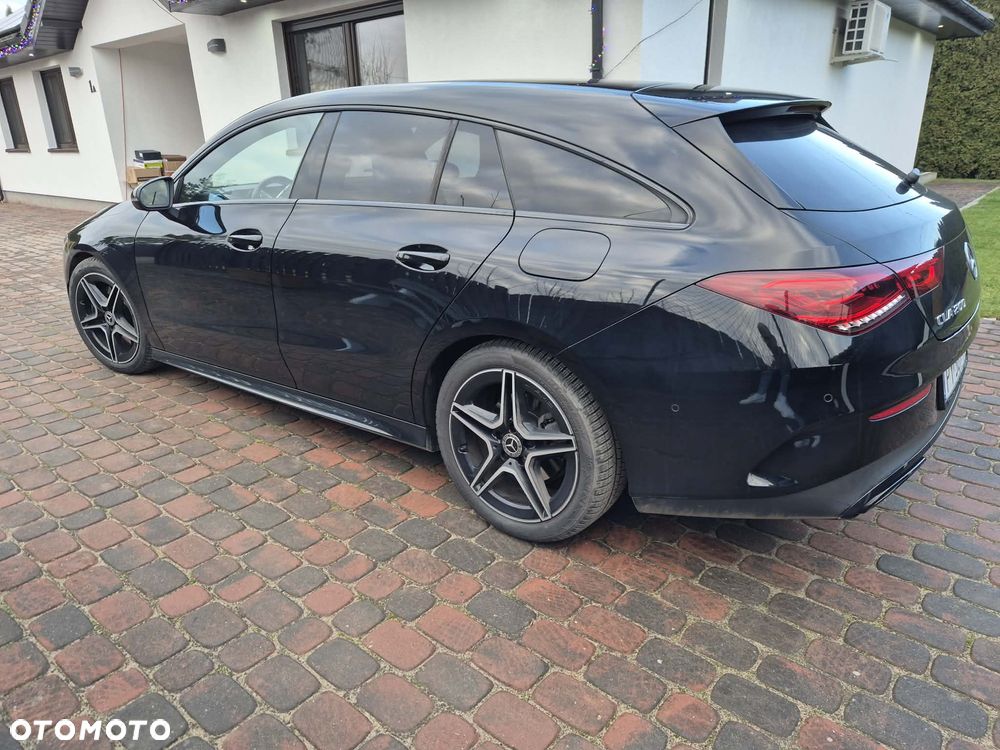 Mercedes-Benz CLA 200 7G-DCT - 5