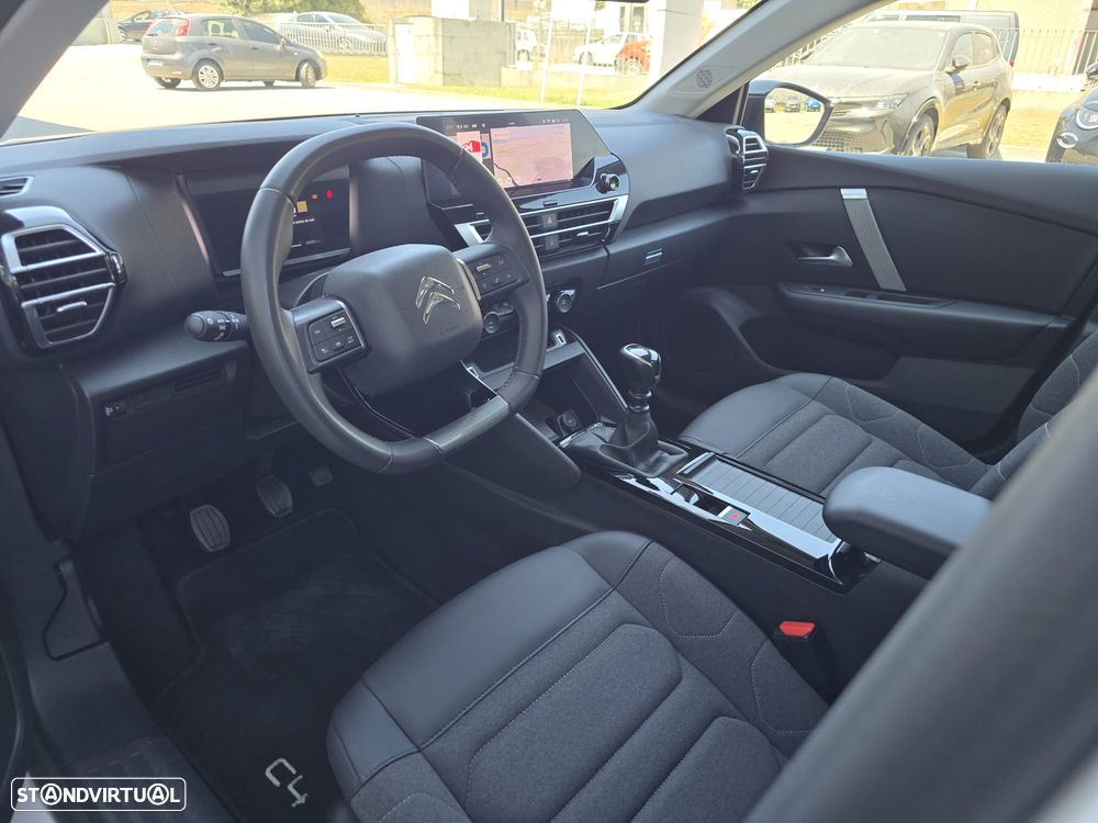 Citroën C4 1.2 PureTech Plus - 12