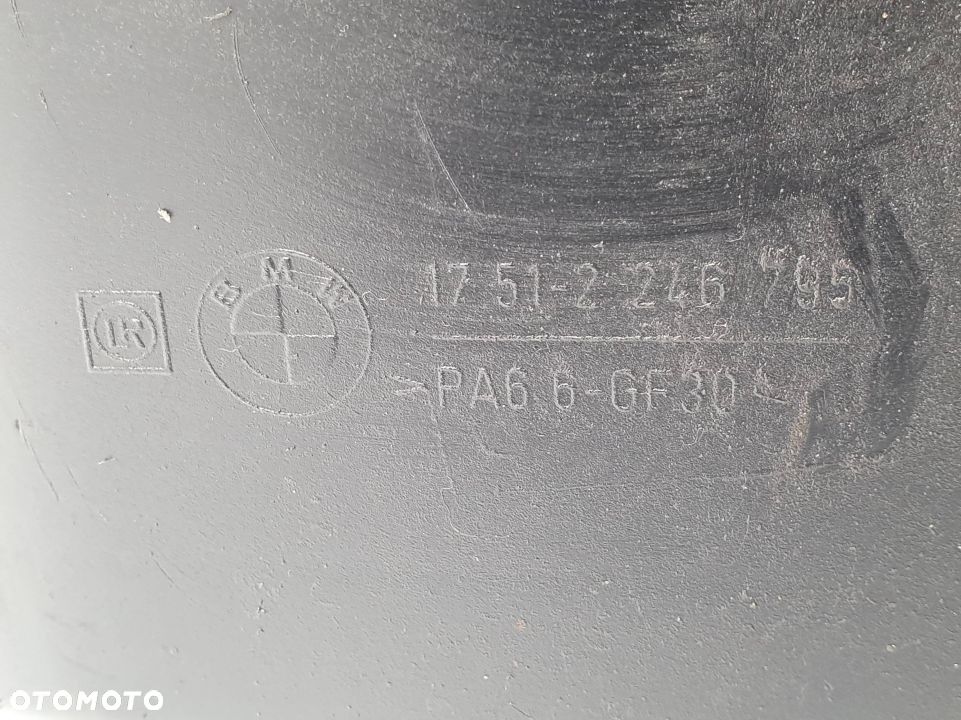 PAS PRZEDNI CHŁODNICE BMW E46 2.0 D - 2