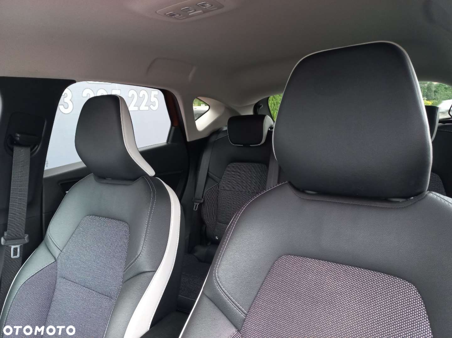 Renault Captur - 14