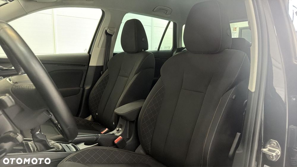 Skoda Kamiq 1.0 TSI Ambition DSG - 11
