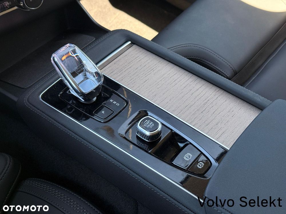 Volvo XC 90 - 17