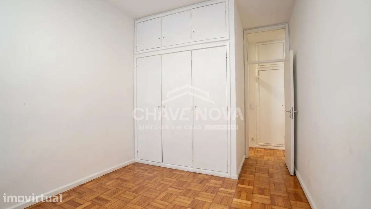 T1 Renovado c/ Varanda em Paranhos - Grande imagem: 5/10