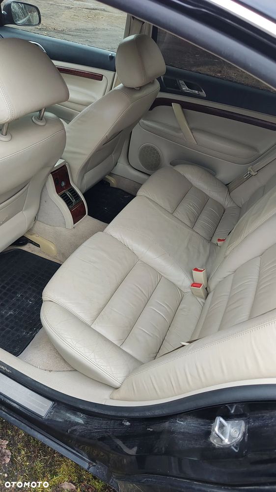 Skoda Superb 2.8 V6 Platinum - 8