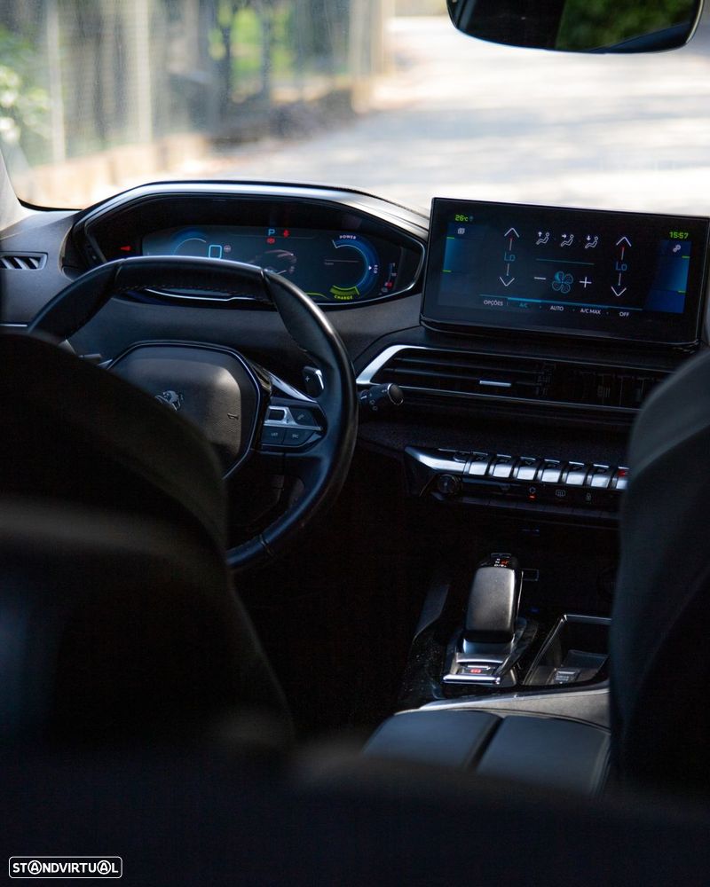 Peugeot 3008 1.6 Hybrid Allure Pack e-EAT8 - 29