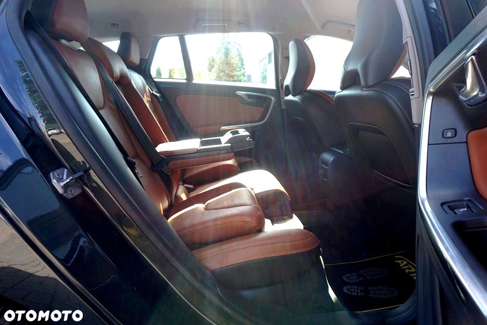 Volvo V60 D4 Drive-E Summum - 36