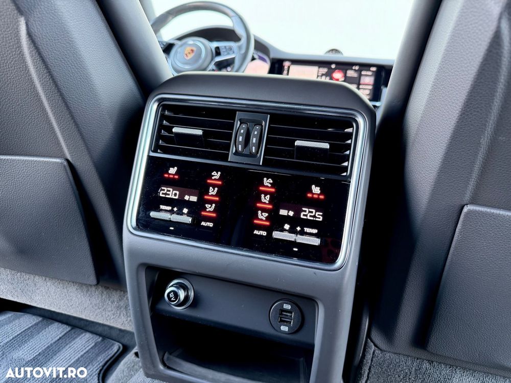 Porsche Cayenne Coupe Tiptronic S - 14