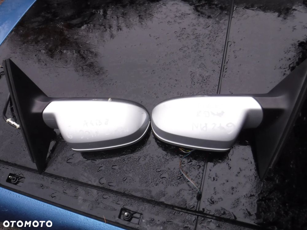 Audi A4 B8  lusterko 8pin prawe lewe 6+2pin LX7W - 1