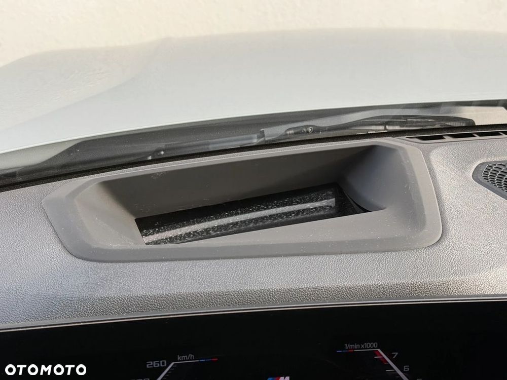 BMW Seria 3 M340i xDrive mHEV sport - 18
