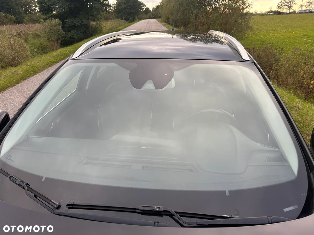 Renault Megane Grandtour ENERGY dCi 110 EDC BOSE EDITION - 32