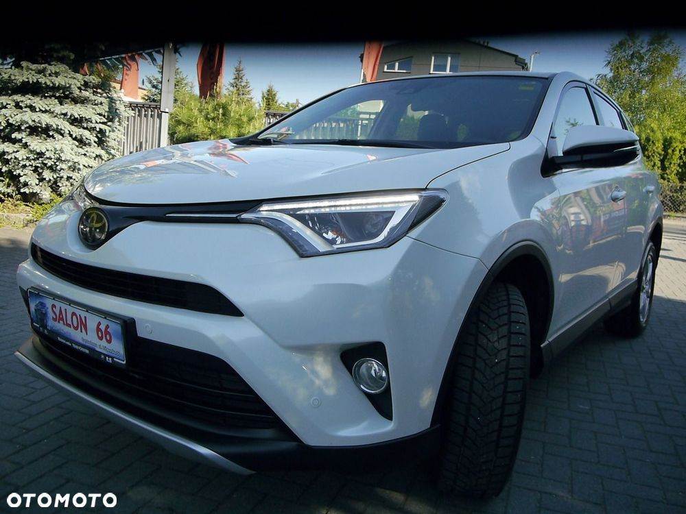 Toyota RAV4 2.0 D-4D Premium 4x2 - 12