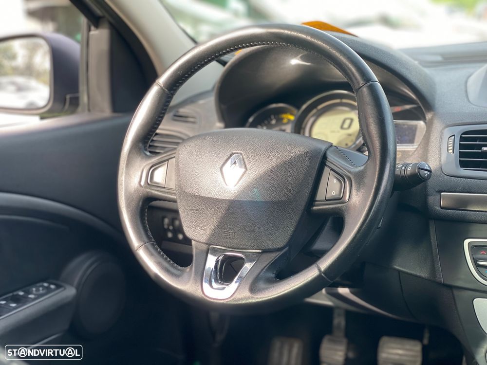 Renault Mégane Sport Tourer ENERGY dCi 110 Start & Stopp LIMITED - 9