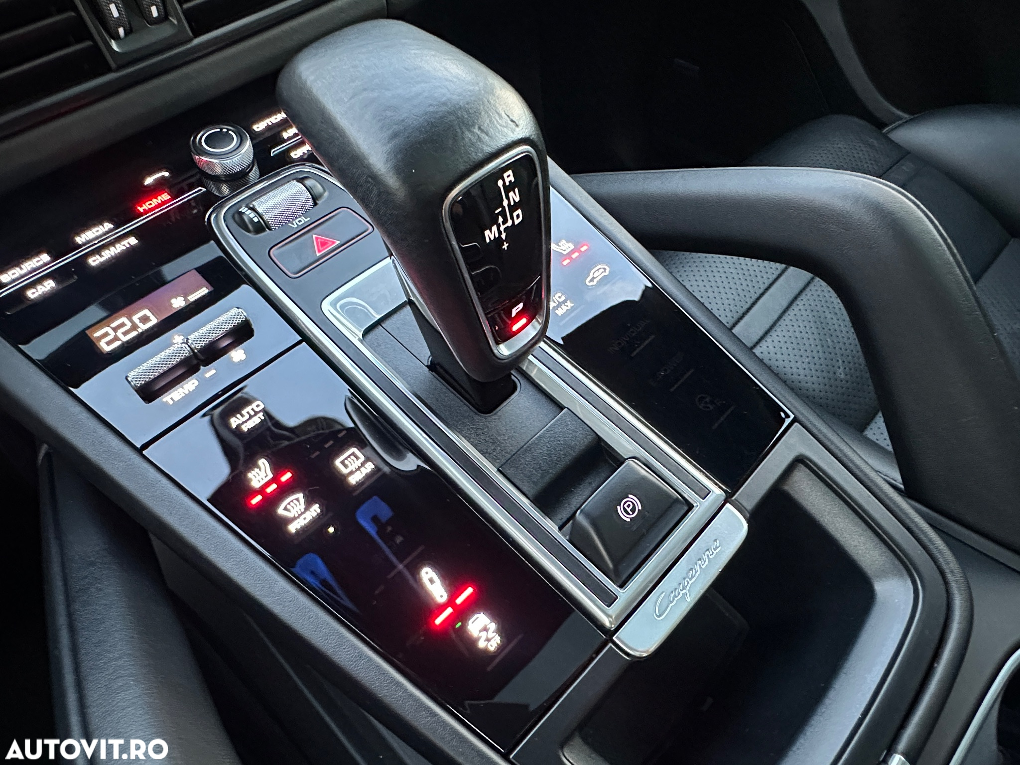 Porsche Cayenne - 16