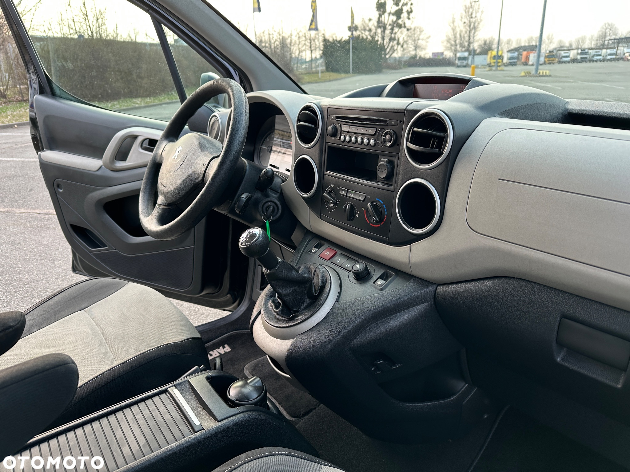 Peugeot Partner - 28
