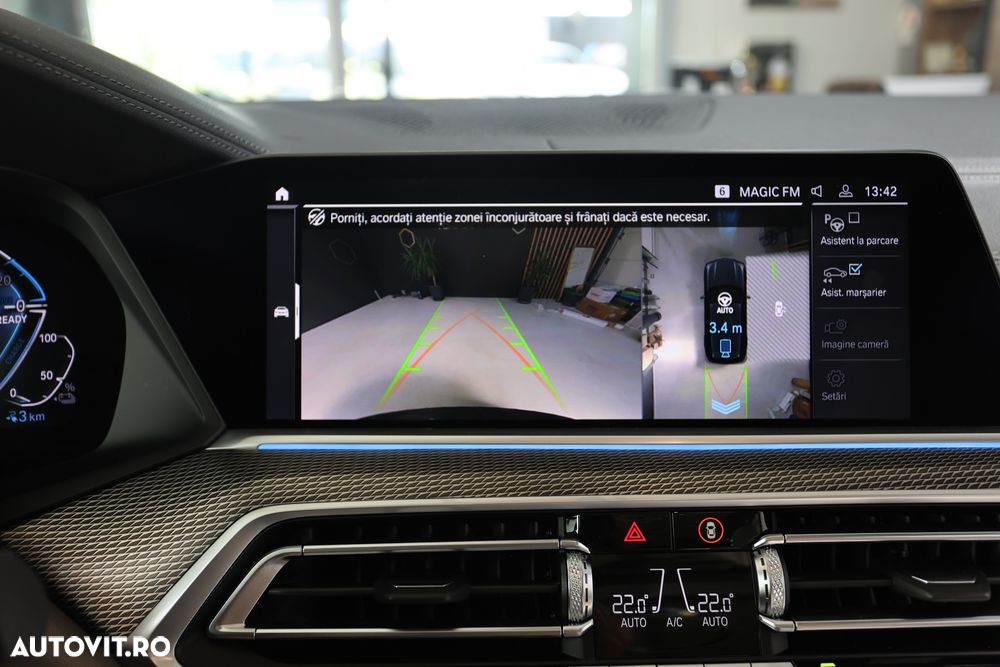 BMW X5 xDrive45e - 32