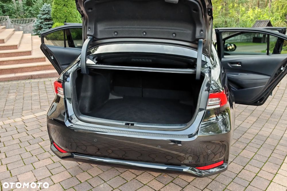 Toyota Corolla 1.8 Hybrid Comfort - 12