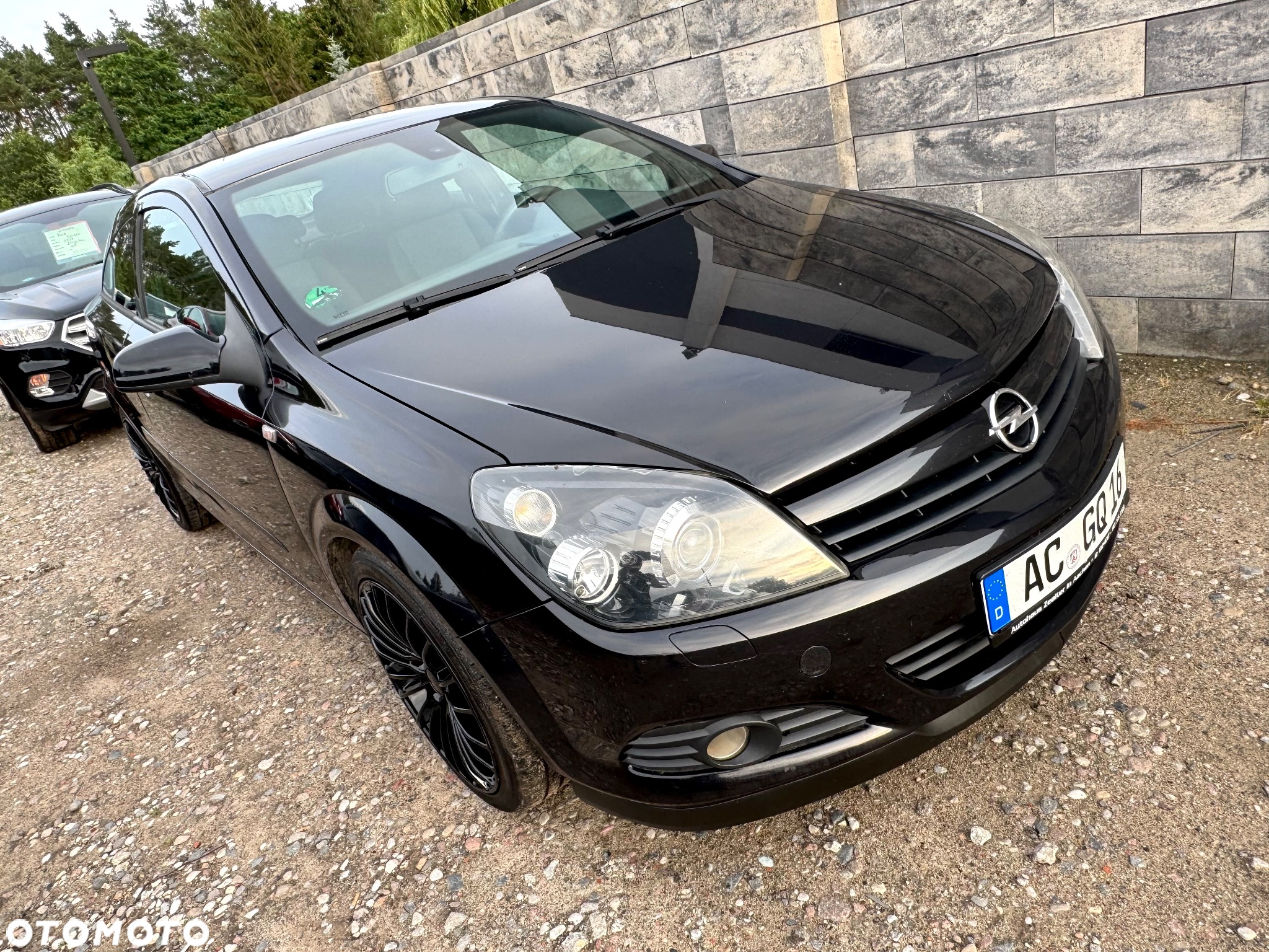 Opel Astra GTC 1.6 - 2