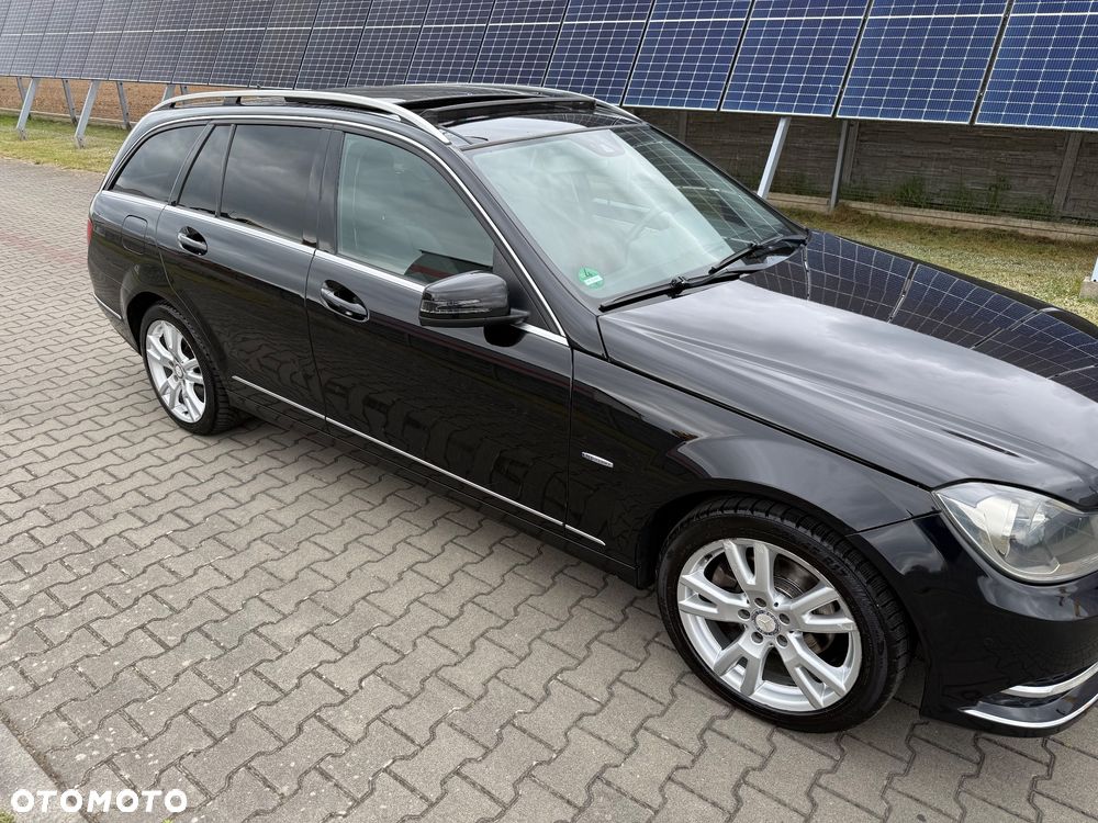 Mercedes-Benz Klasa C 220 CDI BlueEff 4-Matic Avantgarde - 11