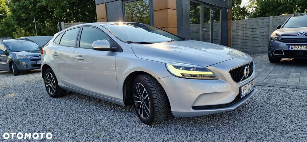 Volvo V40 - 14
