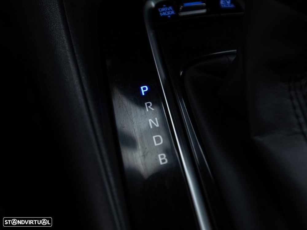 Toyota Corolla Touring Sports 1.8 Hybrid Comfort - 19