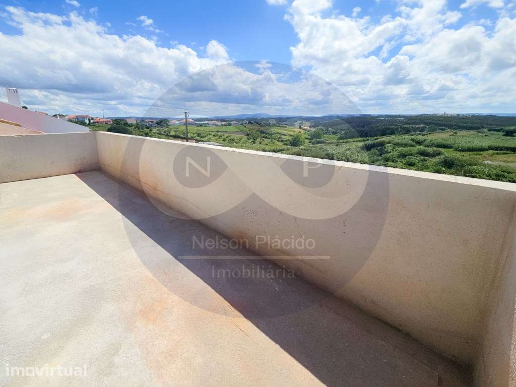 ÚLTIMO T2 NOVO | 2 TERRAÇOS | 2 ESTACIONAMENTOS | A CERCA DE 40 MIN... - Grande imagem: 4/9