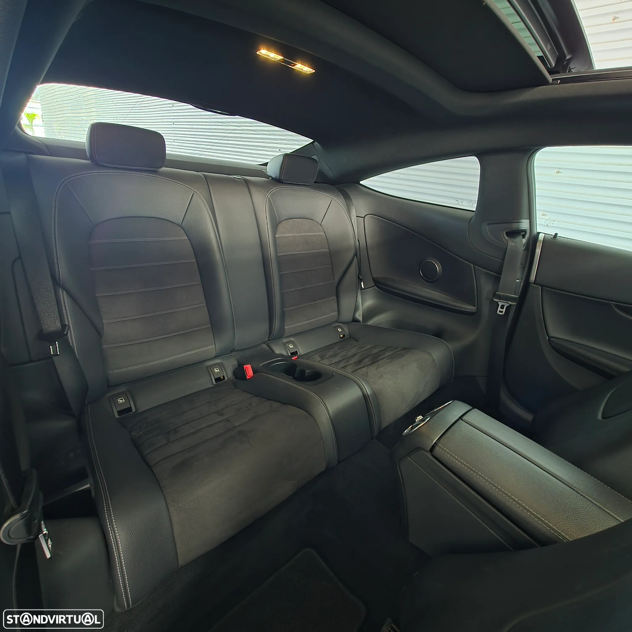 Mercedes-Benz C 250 d Coupe 9G-TRONIC AMG Line - 17