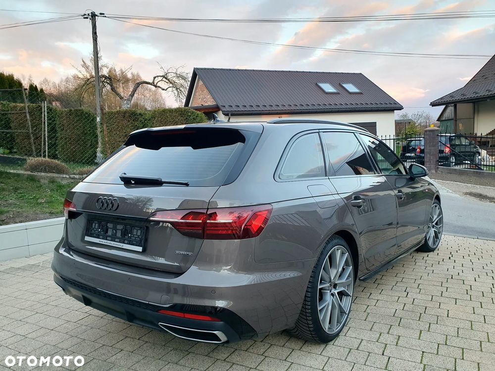 Audi A4 Avant 40 TDI quattro S tronic S line - 30