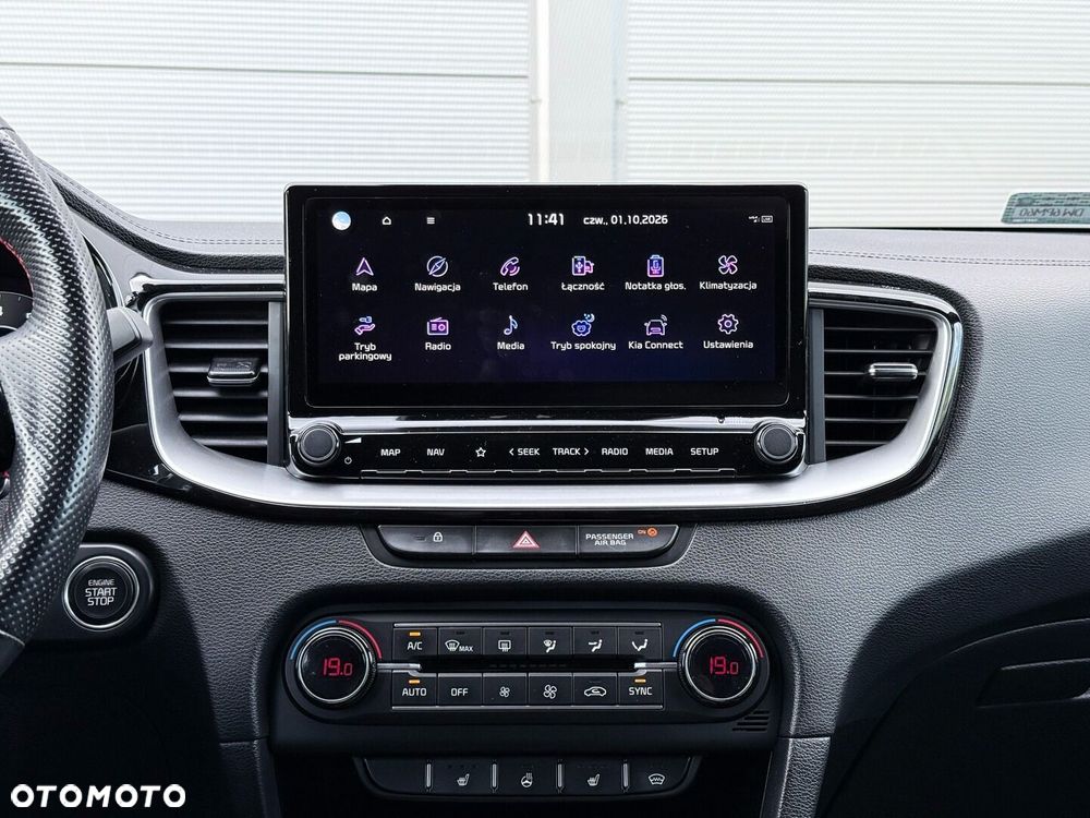 Kia ProCeed 1.6 T-GDI GT DCT - 38