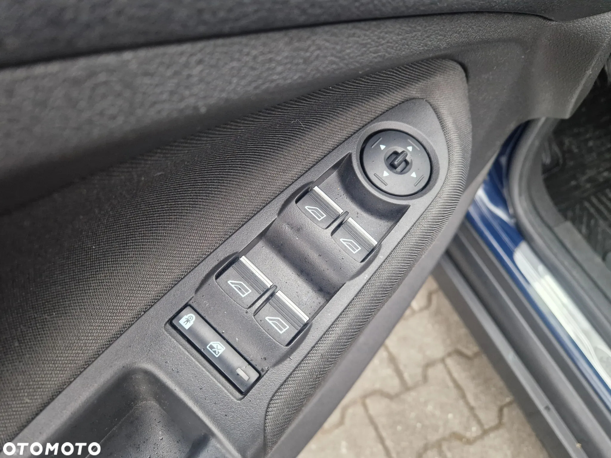 Ford Grand C-MAX - 14