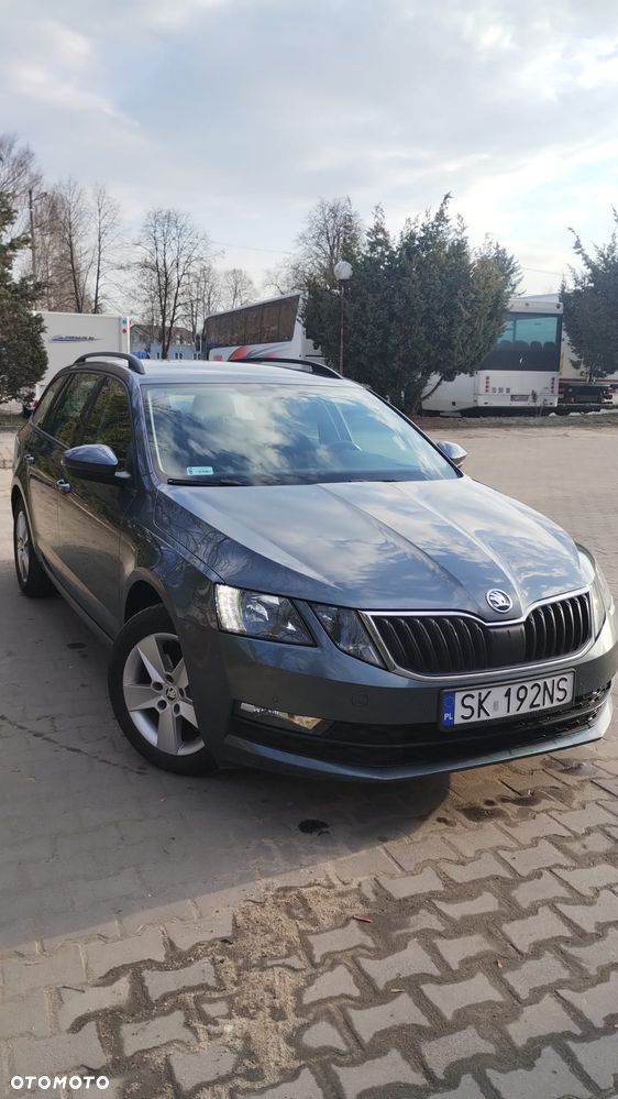 Skoda Octavia 2.0 TDI SCR Ambition DSG - 10