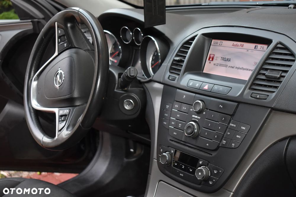 Opel Insignia 1.8 Sport - 12