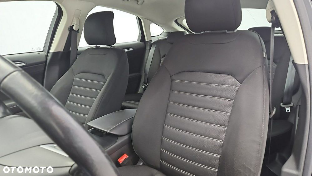 Ford Mondeo - 11