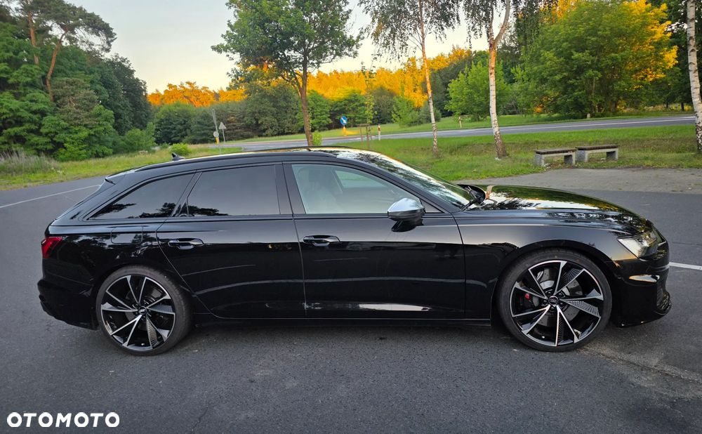 Audi S6 Avant - 9