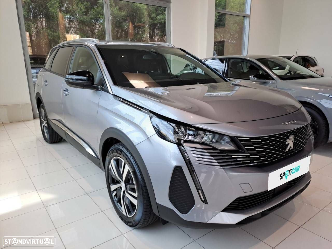 Peugeot 5008 1.5 BlueHDi Allure Pack EAT8 - 3