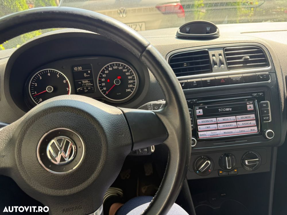 Volkswagen Polo - 6