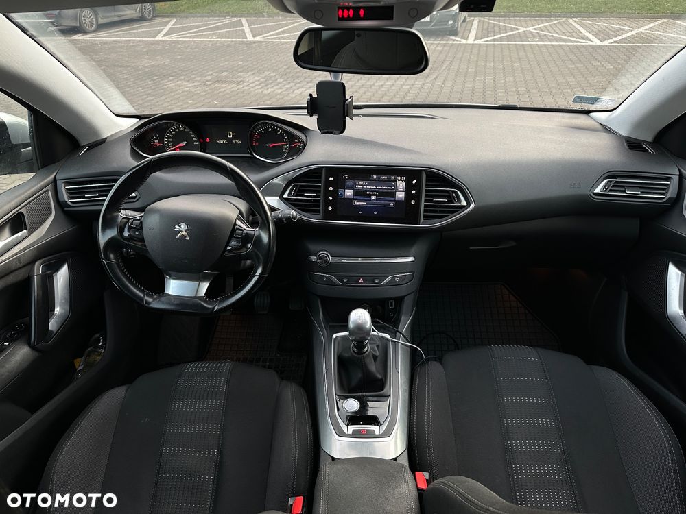 Peugeot 308 1.6 BlueHDi Allure S&S - 7