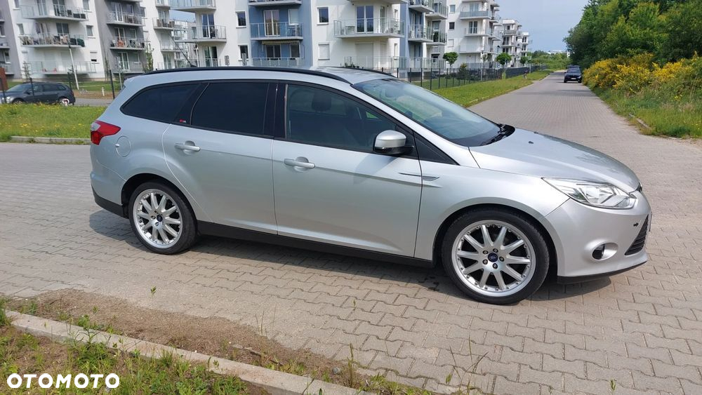 Ford Focus Turnier 1.6 TDCi DPF Titanium - 3