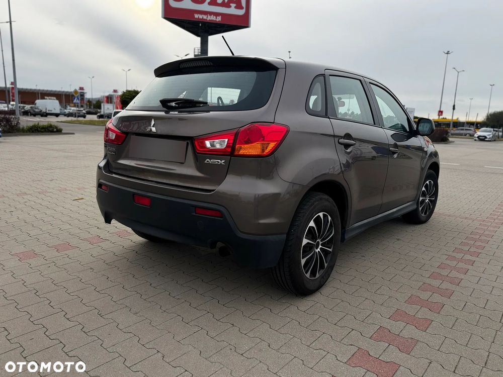 Mitsubishi ASX - 6