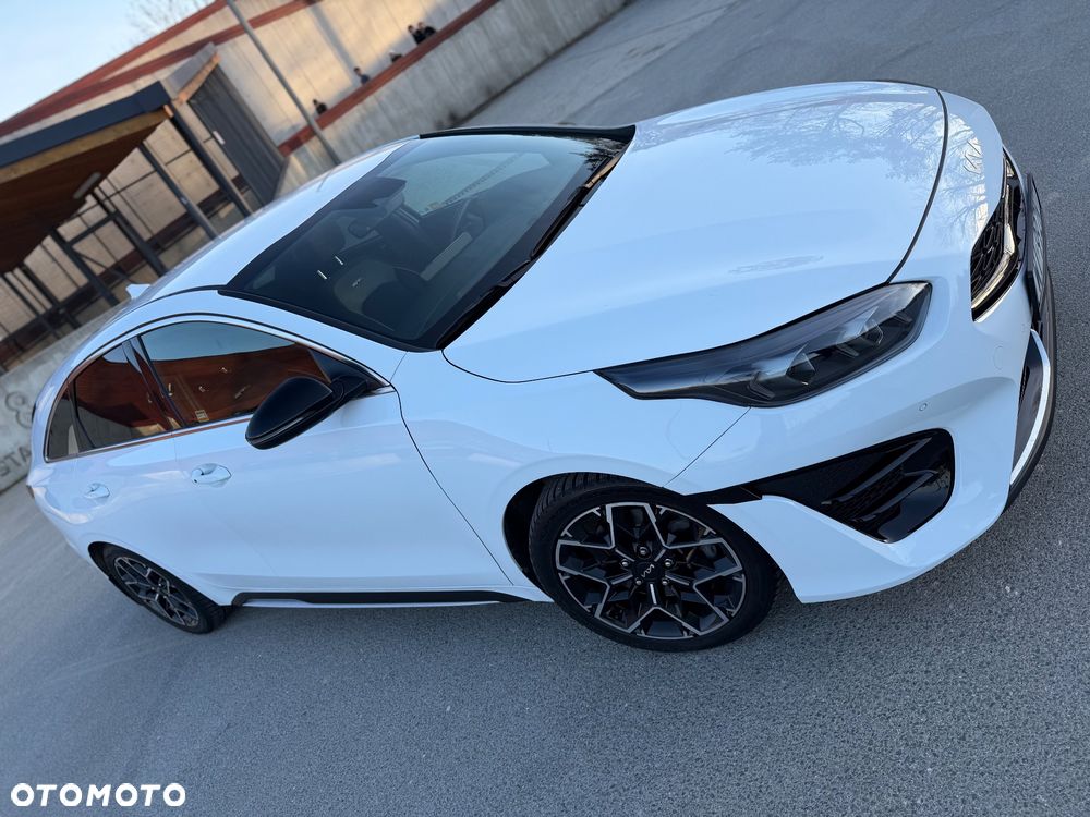 Kia ProCeed - 7