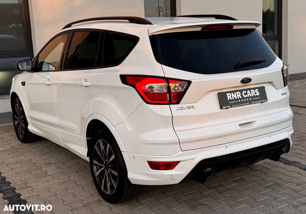 Ford Kuga - 3