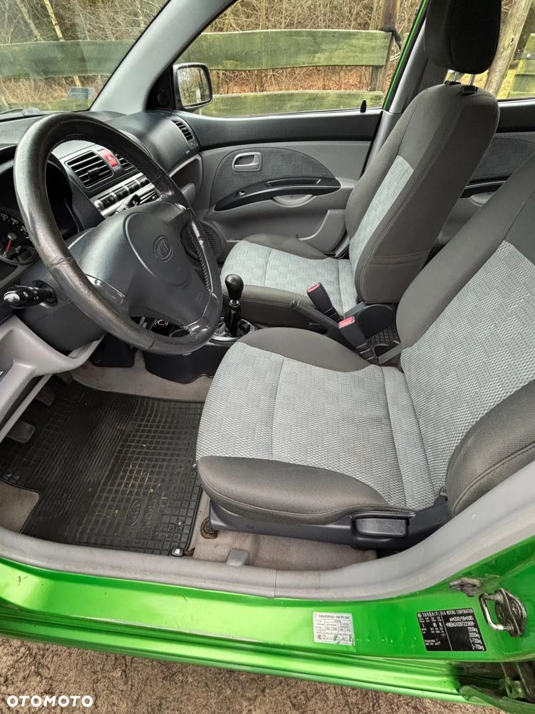 Kia Picanto 1.1 EX - 10
