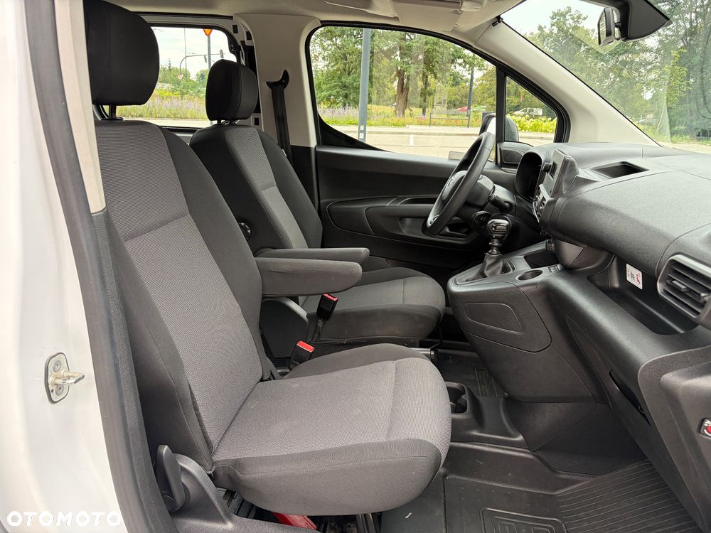 Toyota Proace City - 12