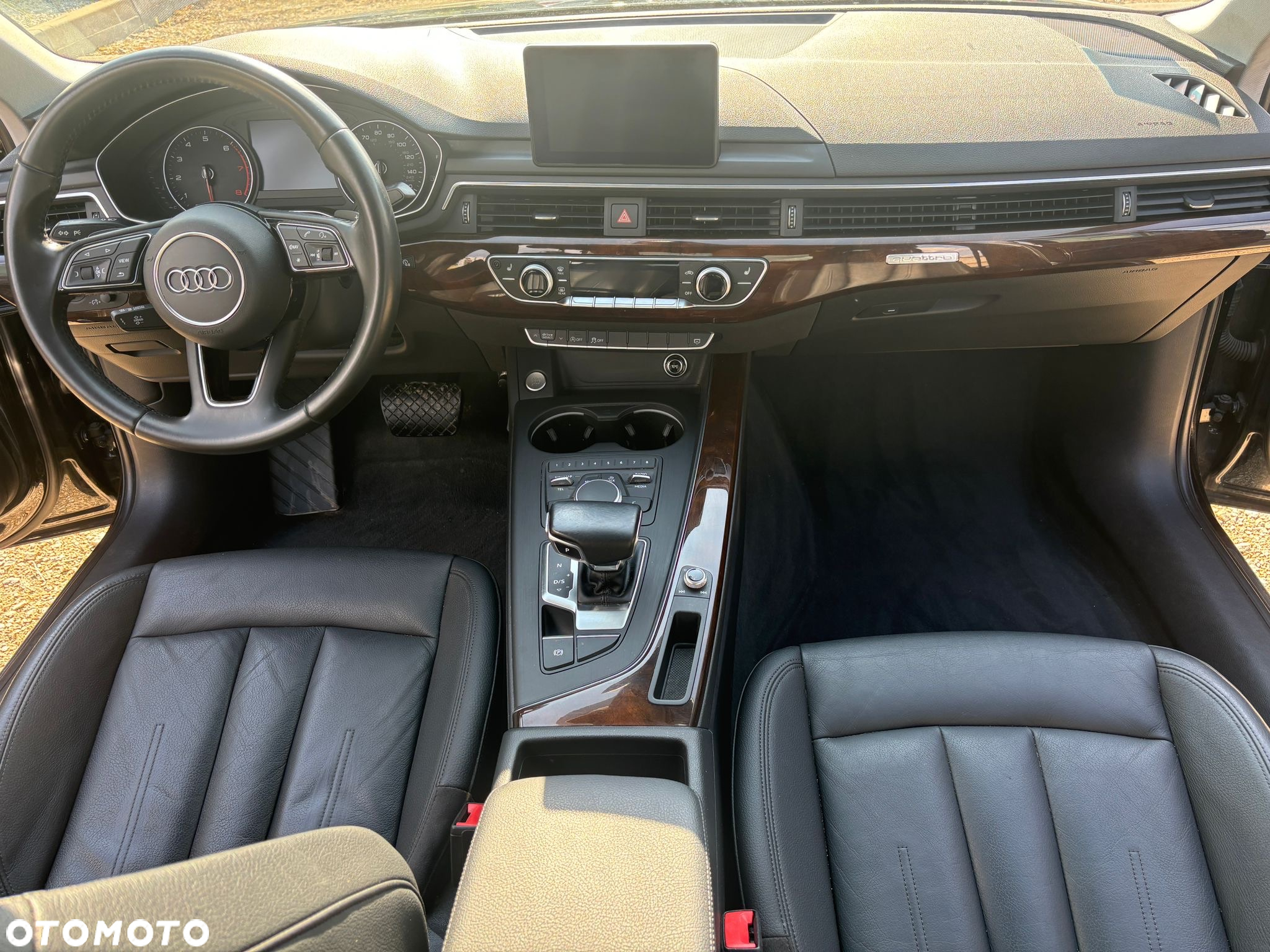 Audi A4 2.0 TFSI Quattro S tronic - 25