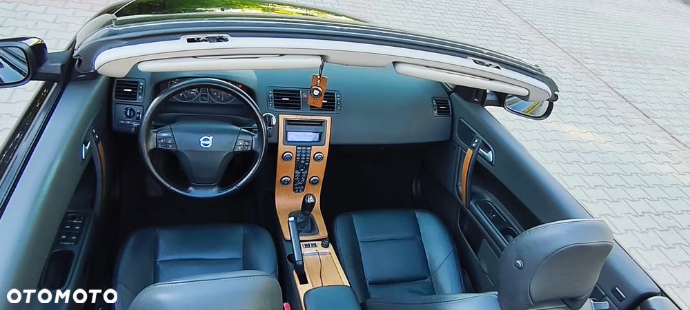 Volvo C70 2.4D5 Summum - 17