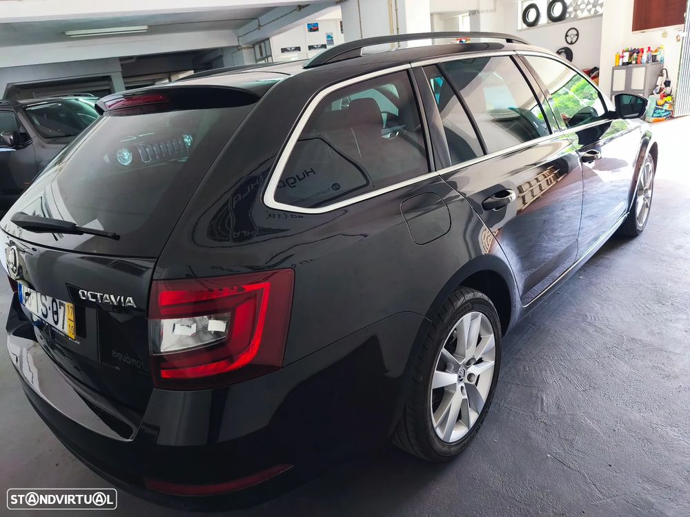 Skoda Octavia Break 1.6 TDi Ambition - 4