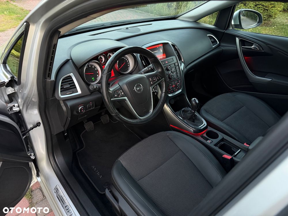 Opel Astra - 19