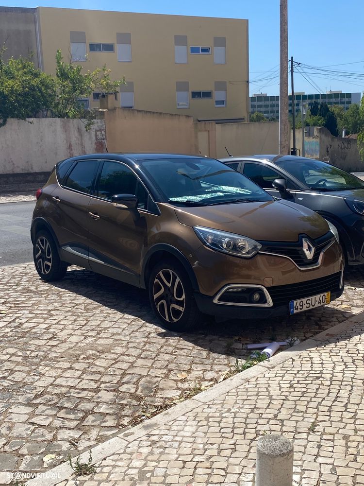 Renault Captur 1.5 dCi Exclusive - 2
